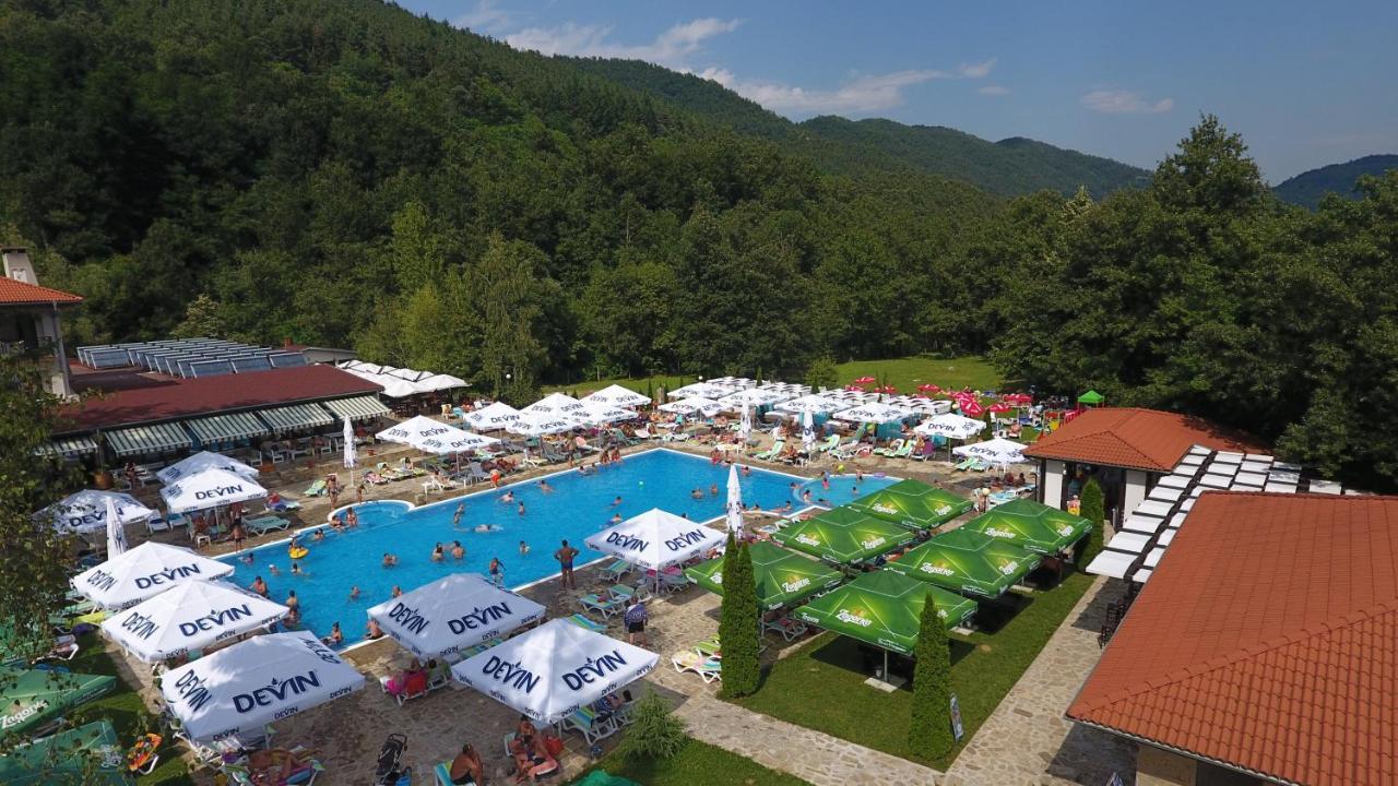 Ostrova Holiday Village Beli Osŭm Exterior foto